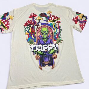 Rgstr Trippy Men's Cream Large T-shirt Aliens Mushrooms Psychadelic EUC